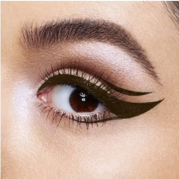 MATTE EYELINER